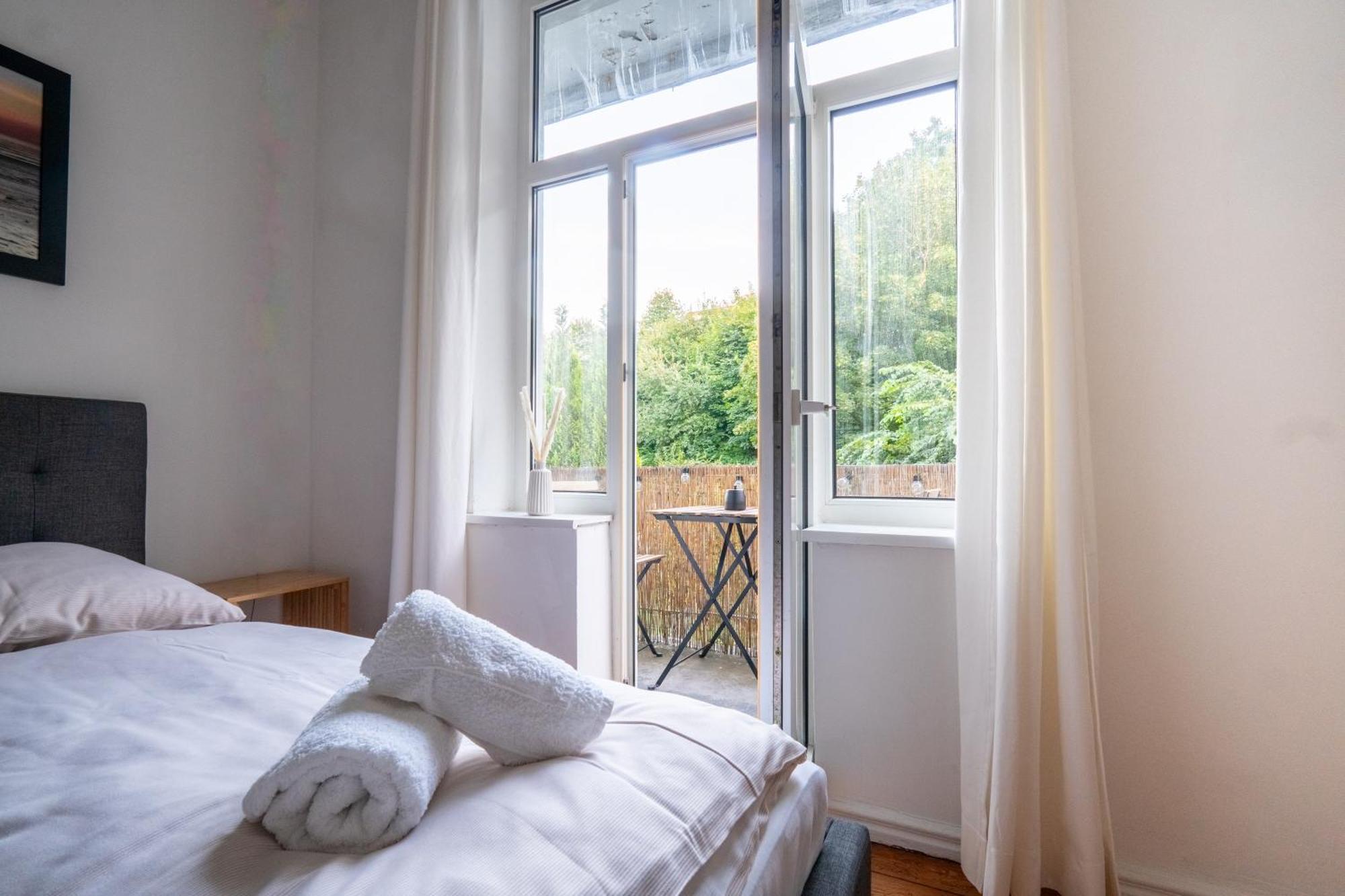 Grosses Apartment Mit 2 Balkonen Zentral Am Nordertor Flensburg Kültér fotó